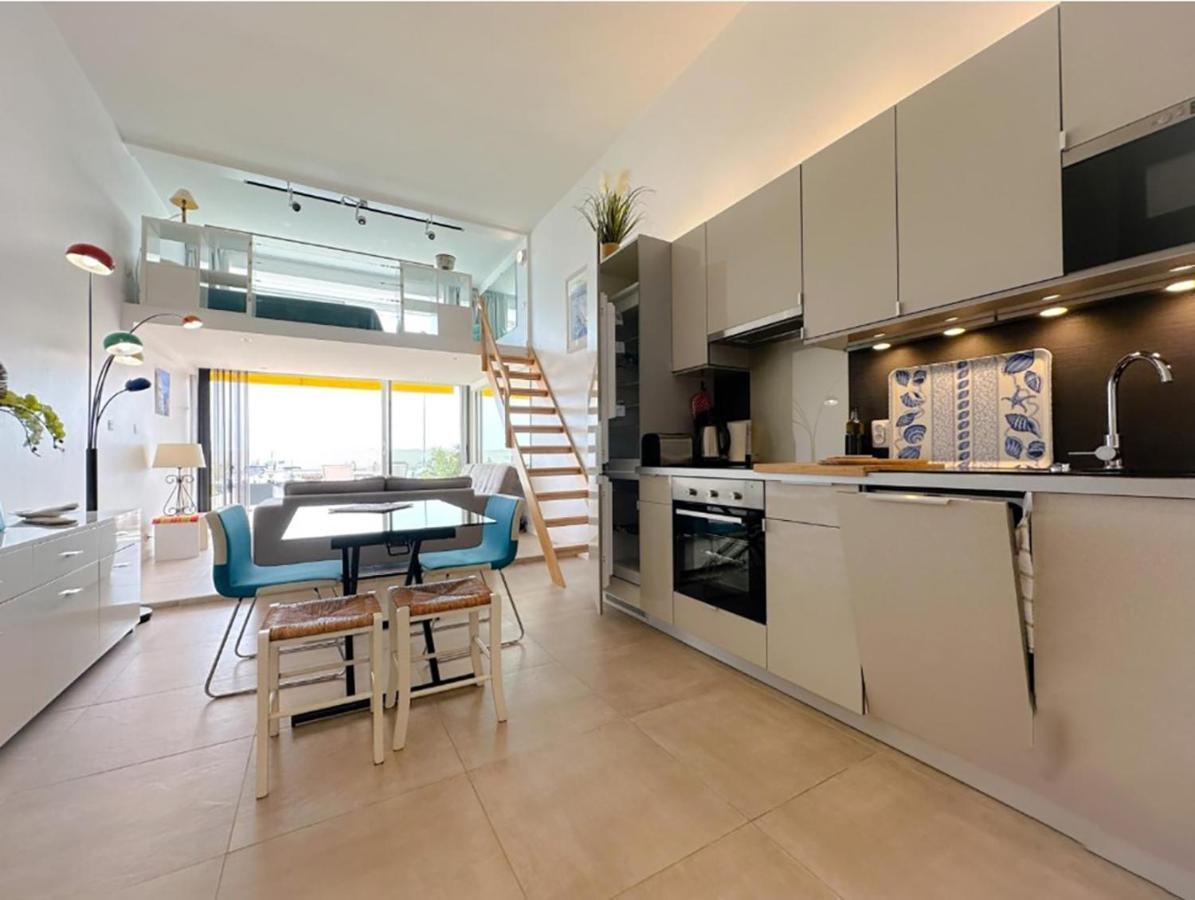 Horizon Bleu Bandol : Appartement Pieds Dans L'Eau Esterno foto