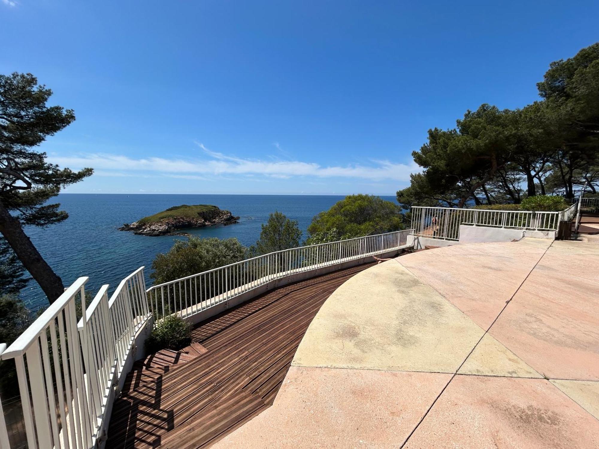Horizon Bleu Bandol : Appartement Pieds Dans L'Eau Esterno foto